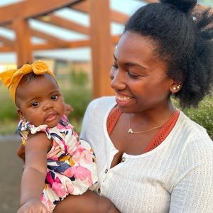 Meet your Posher, Briana